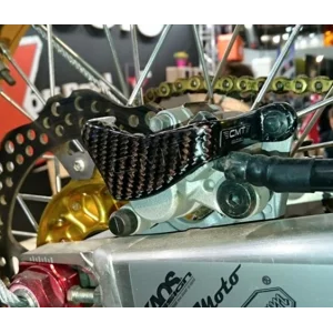 Parapinza posteriore carbonio CMT 000107