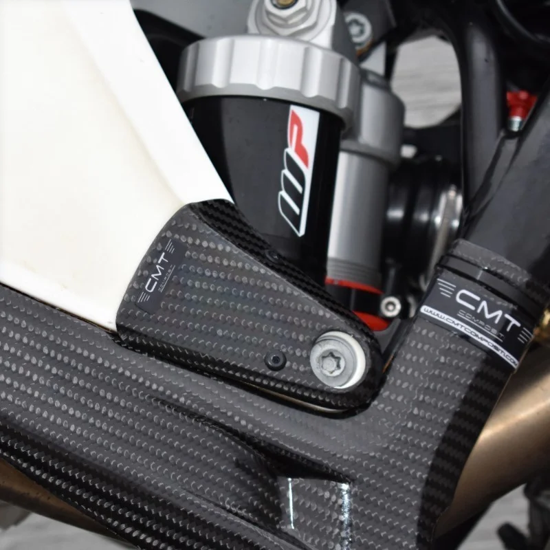 Carbon side panels protection covers CMT 000372 CMT Pieces-carbone