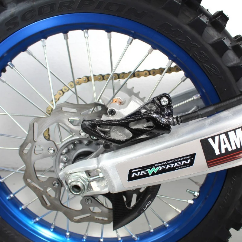 Parapinza posteriore carbonio CMT 000410