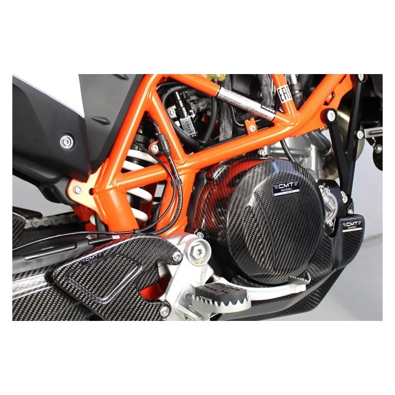 Carbon clutch protection CMT-Husqvarna 701 2016- KTM 690 2008- GasGas 700 2023-