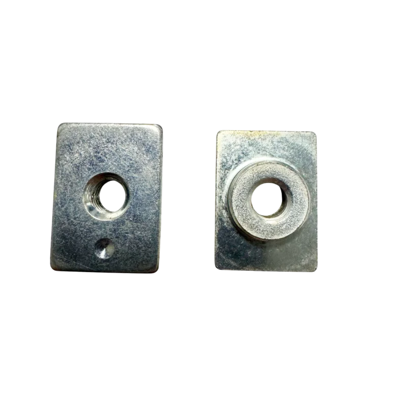 Piastrina filettata M6 (1pz)