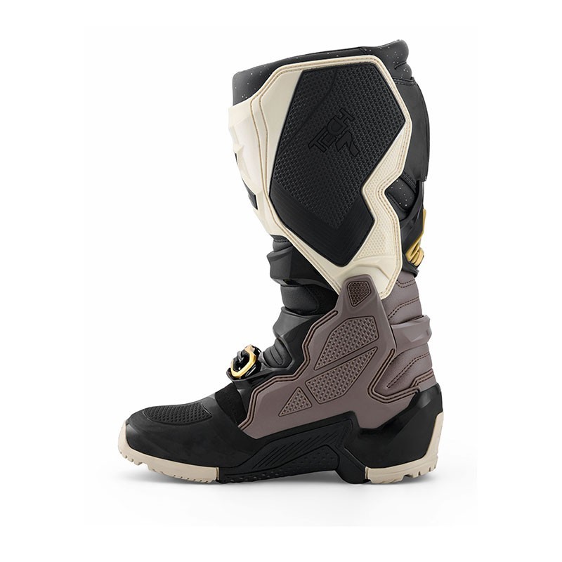 Alpinestars Tech 7 Enduro Drystar 26 Boots black-dark grey-gold