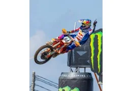 Jeffrey Herlings sta recuperando